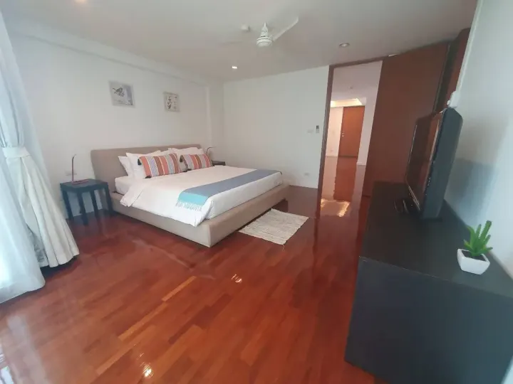 Property photos for Sathorn Gallery Residences