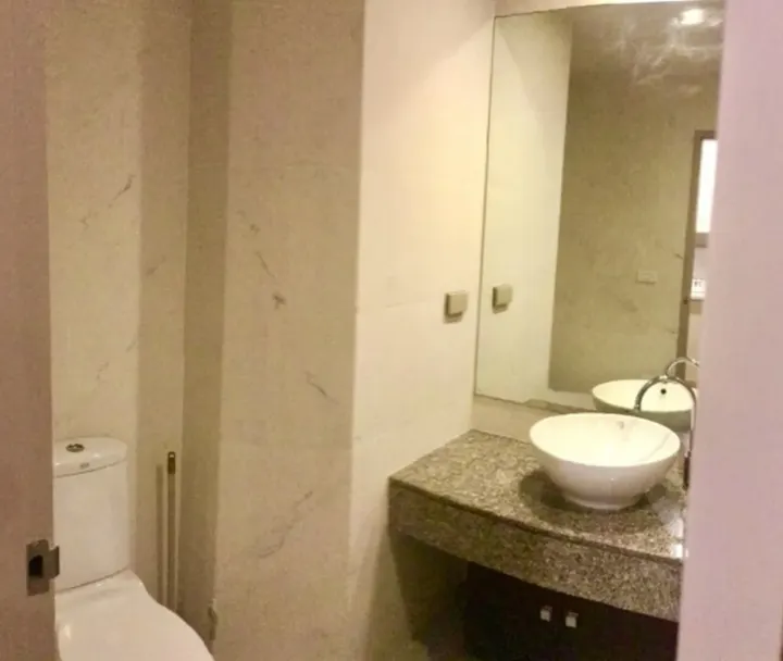 Property photos for Silom Grand Terrace