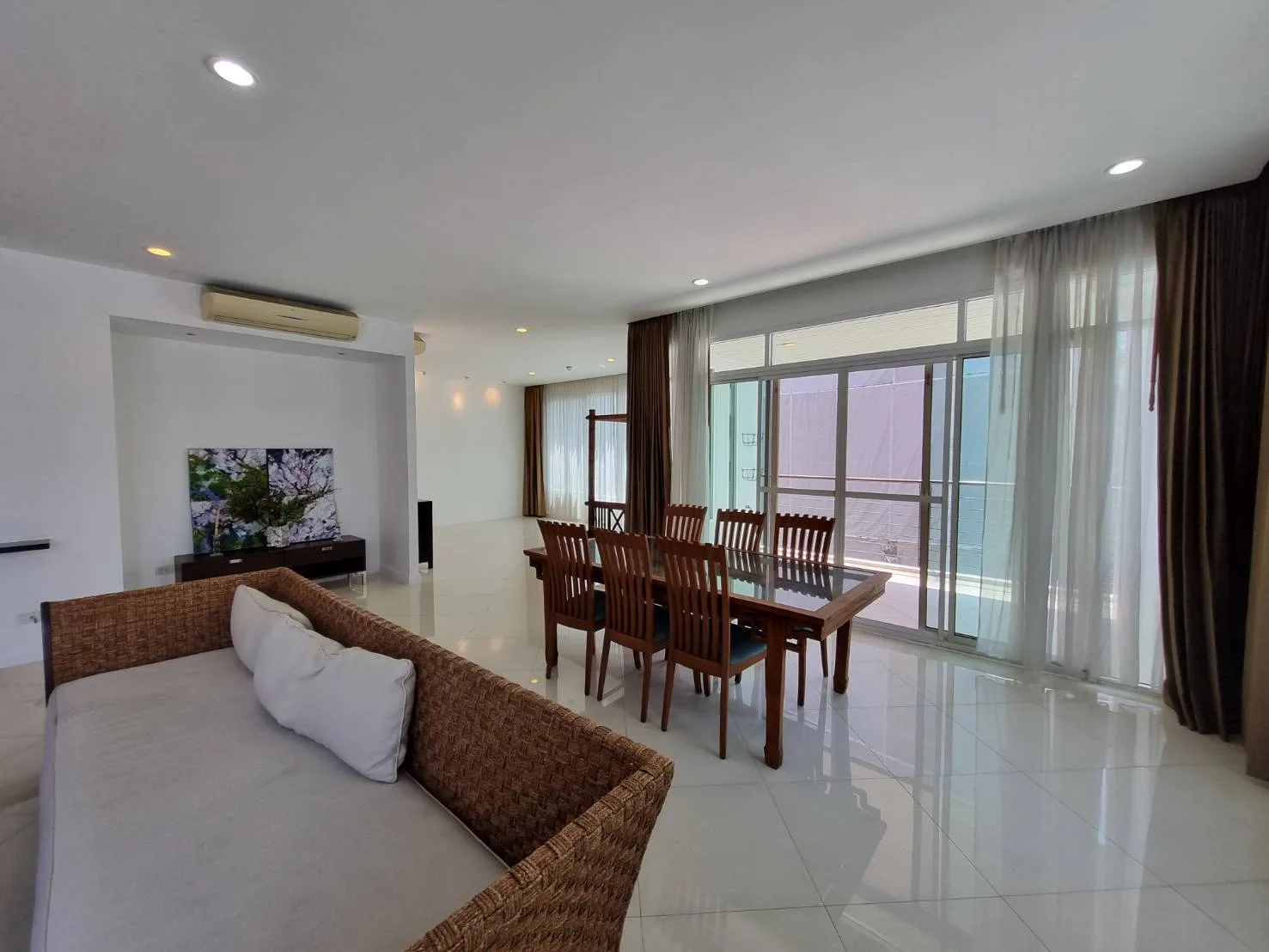 Property photos for The Verandah - Sukhumvit Soi 23