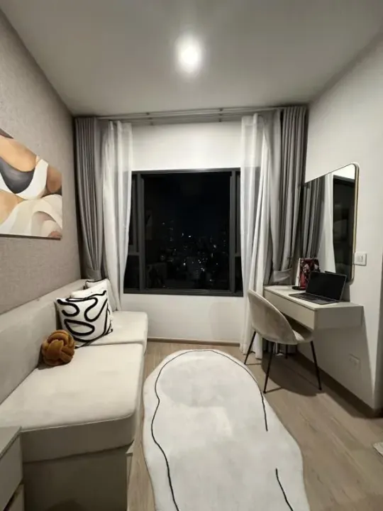 Property photos for Life Rama 4 - Asoke