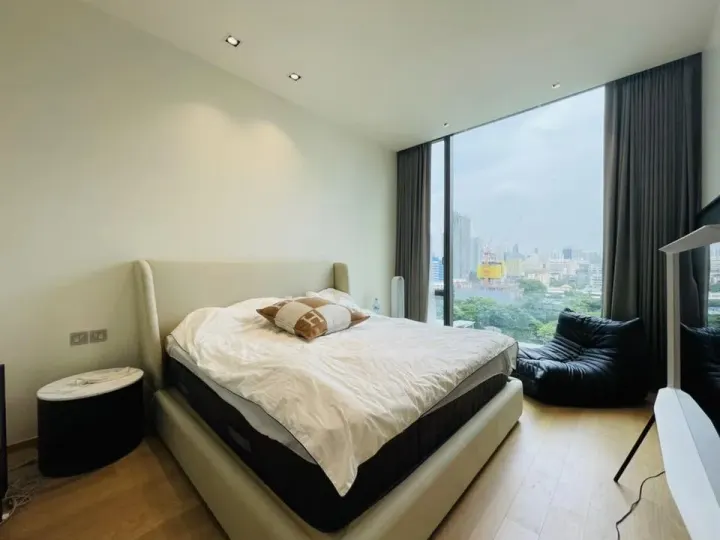 Property photos for 28 Chidlom