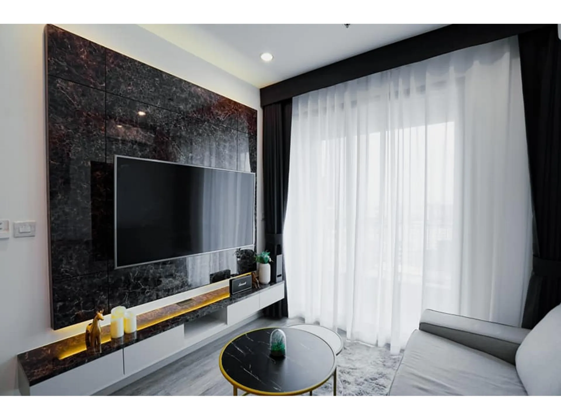 Property photos for IDEO Mobi Sukhumvit 66