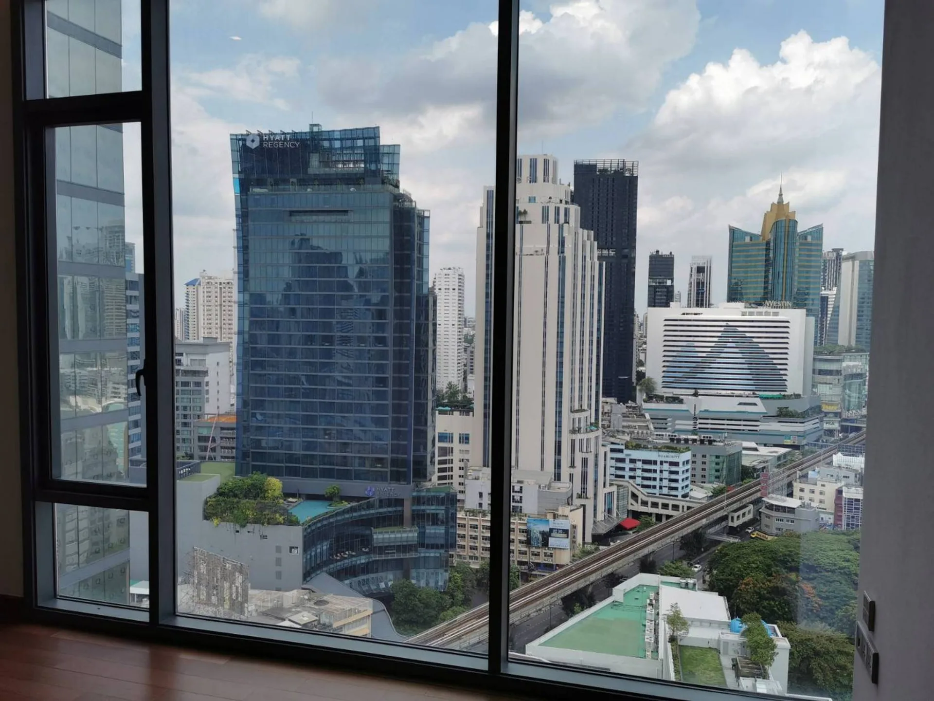 Property photos for Q 1  Condo Sukhumvit