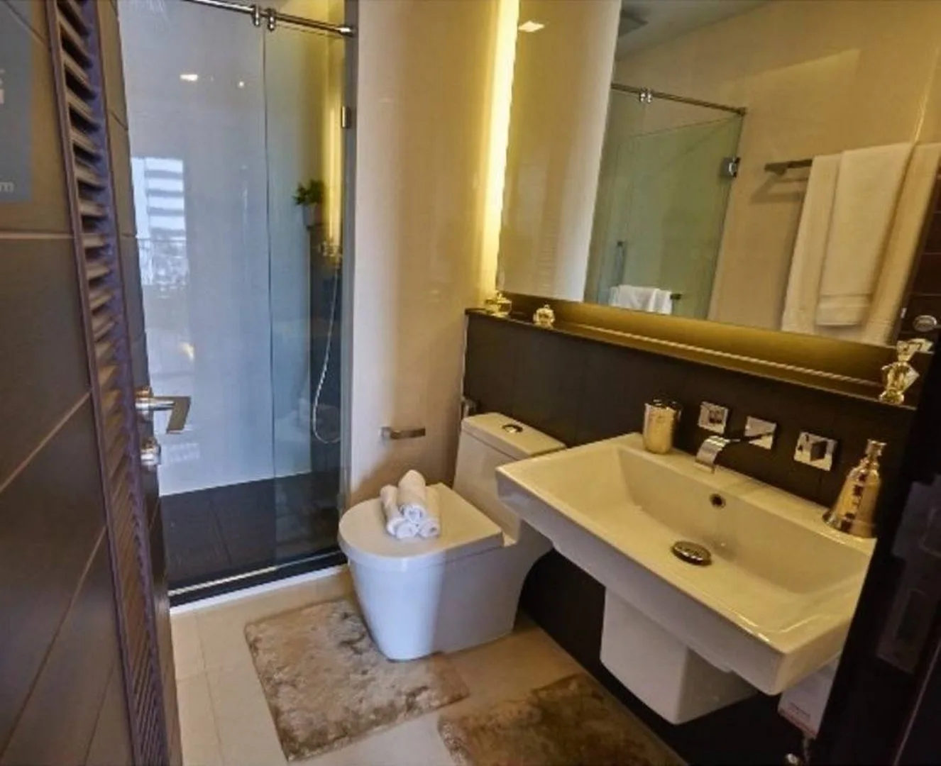 Property photos for Ivy Ampio
