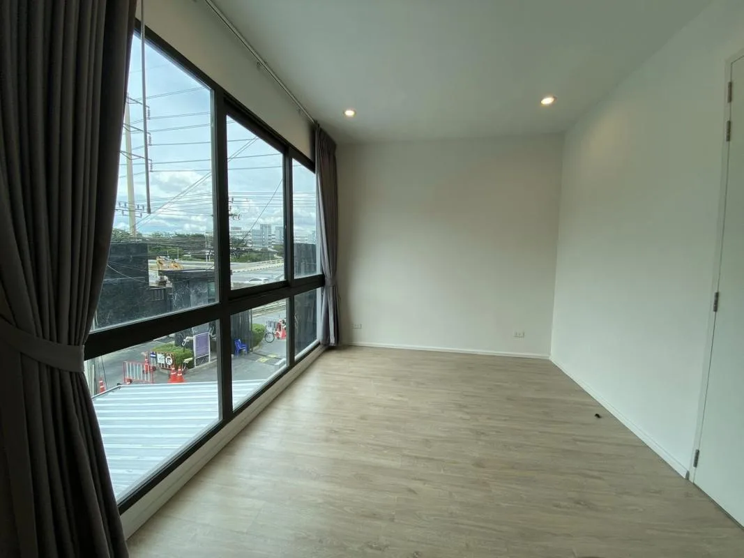 Property photos for Corazon Prachachuen