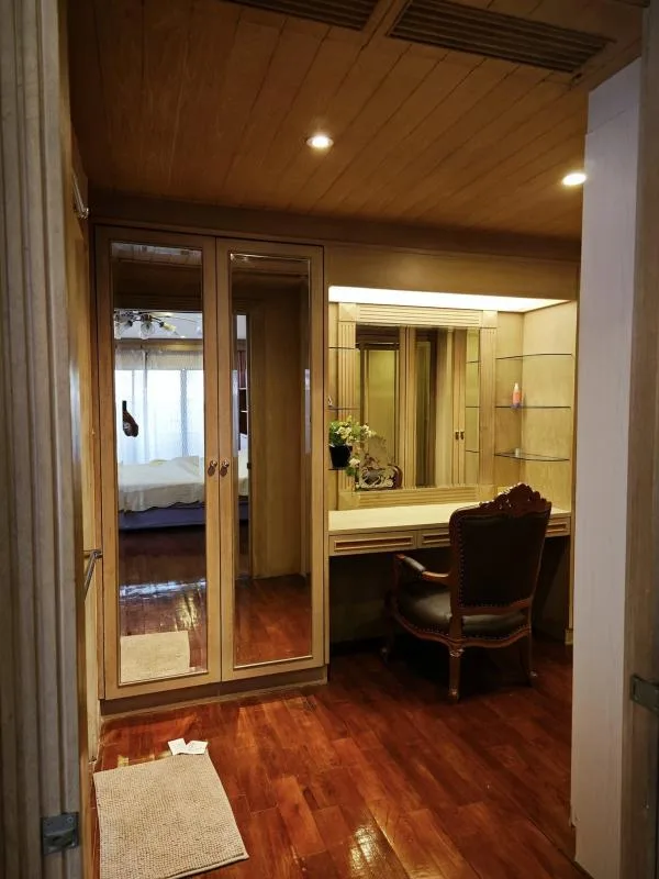 Property photos for Centurion Park