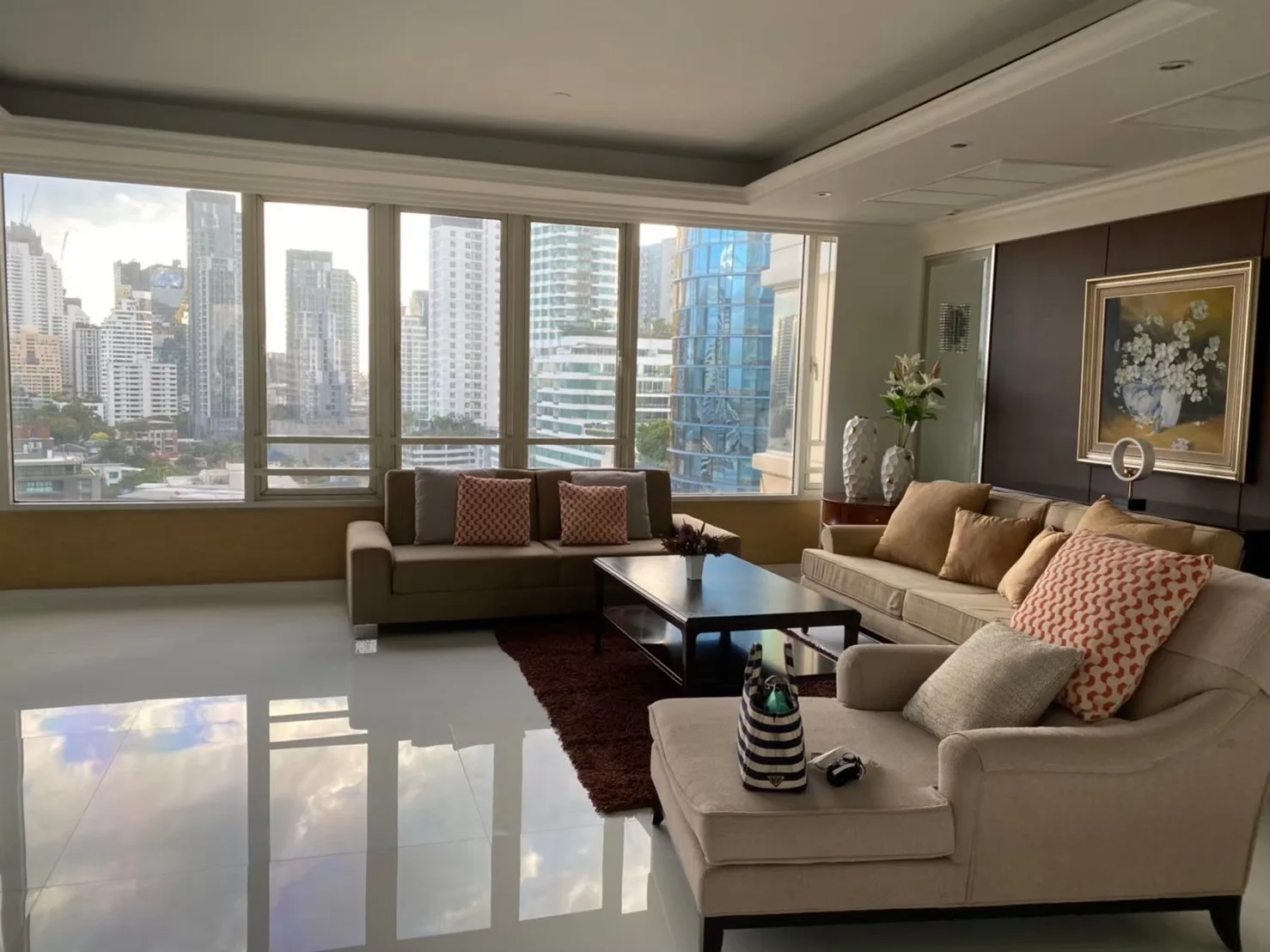 Property photos for Hampton Thonglor 10