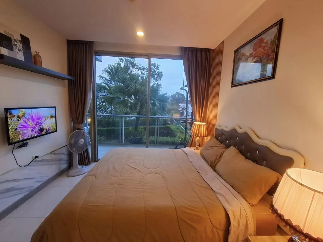 Property photos for The Riviera Wongamat Beach