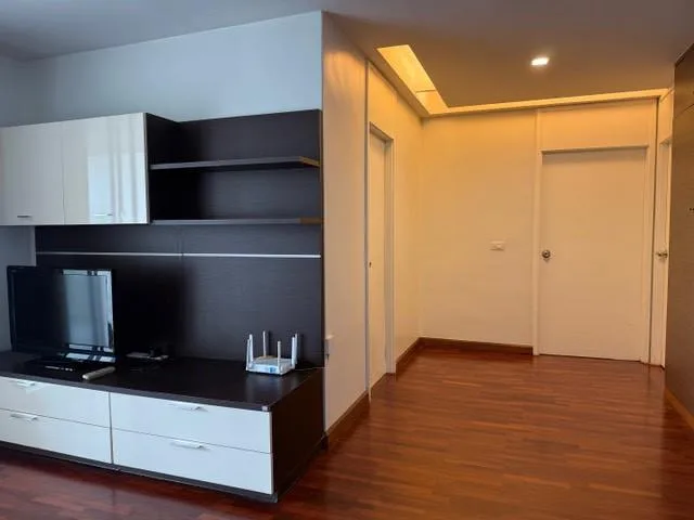 Property photos for Newton Tower