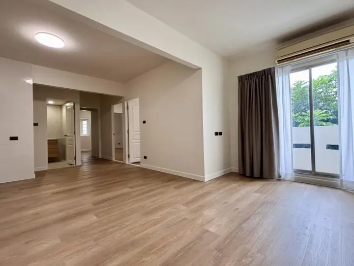 Property photos for Baan Suanthon Ratchada
