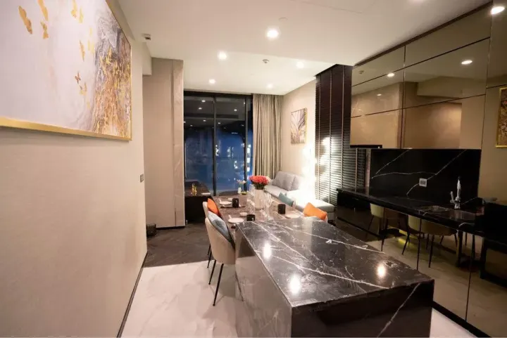 Property photos for The Esse Sukhumvit 36