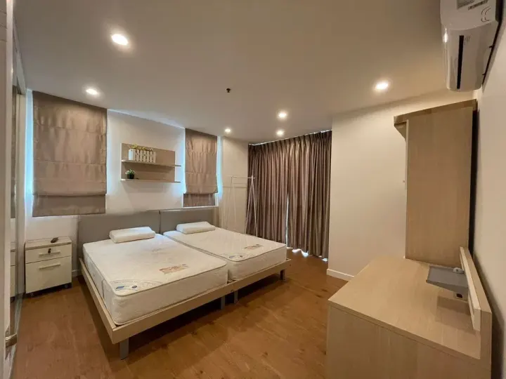 Property photos for Baan Siri Silom