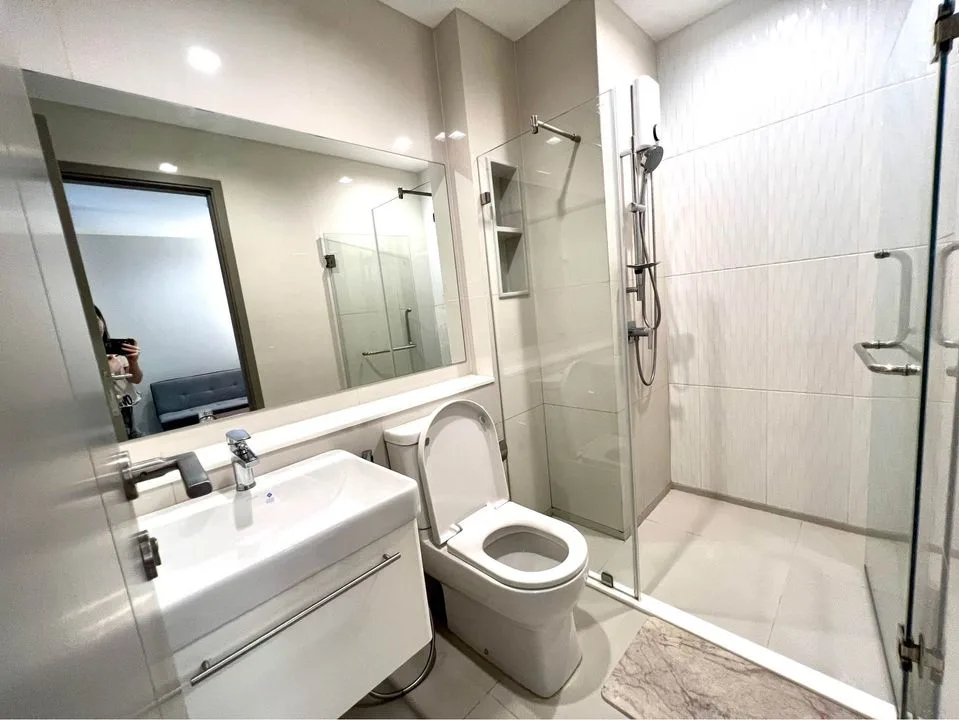 Property photos for Life Asoke Hype
