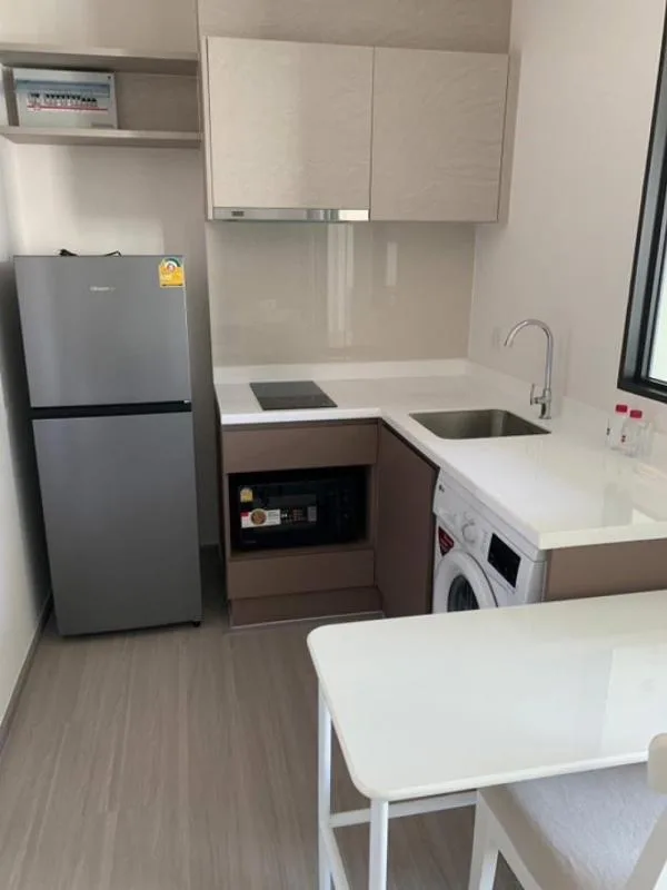 Property photos for Life Sathorn Sierra