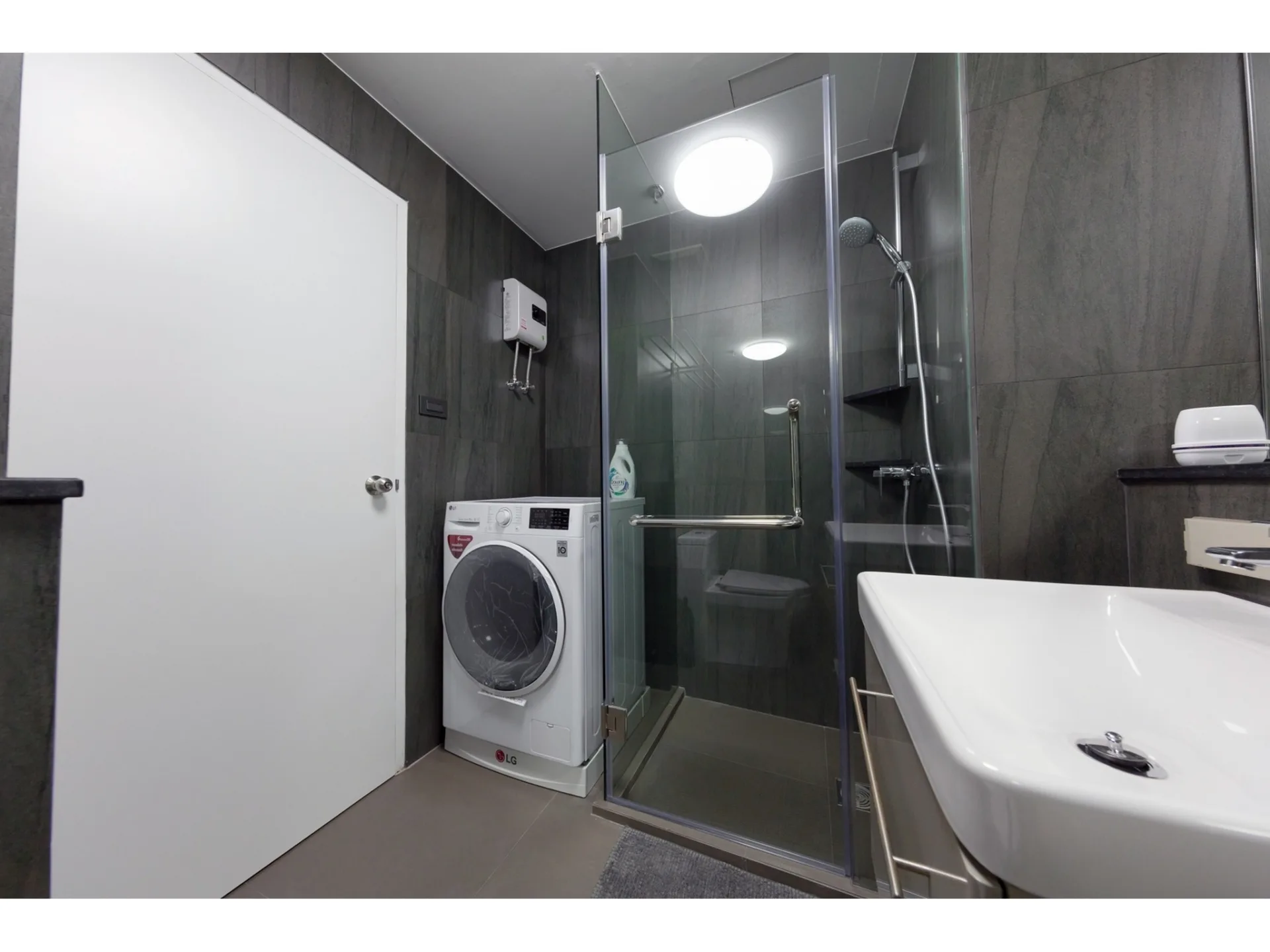 Property photos for Baan Nonzee
