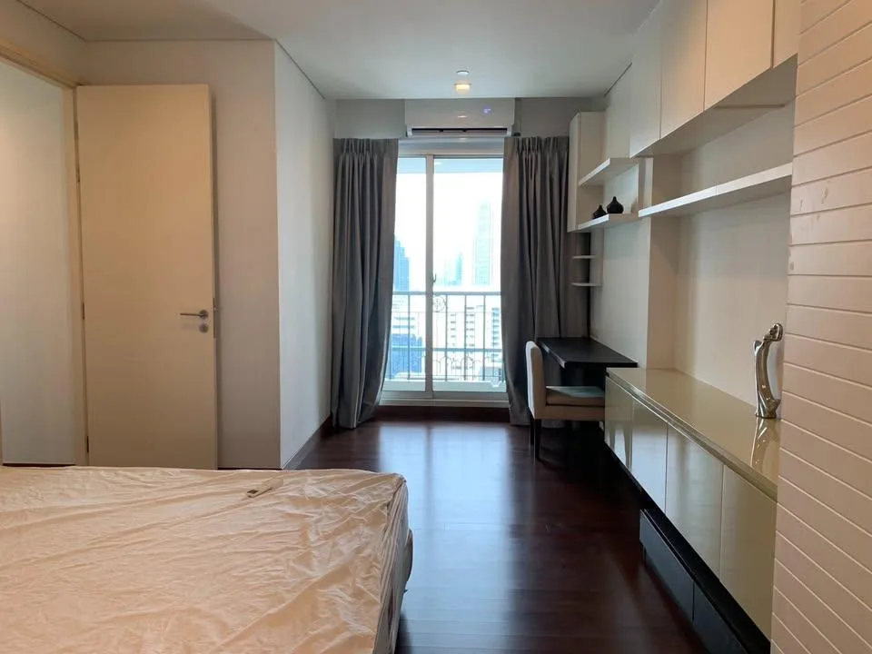 Property photos for Ivy Thonglor