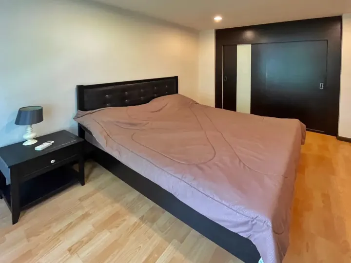 Property photos for The Amethyst Sukhumvit 39