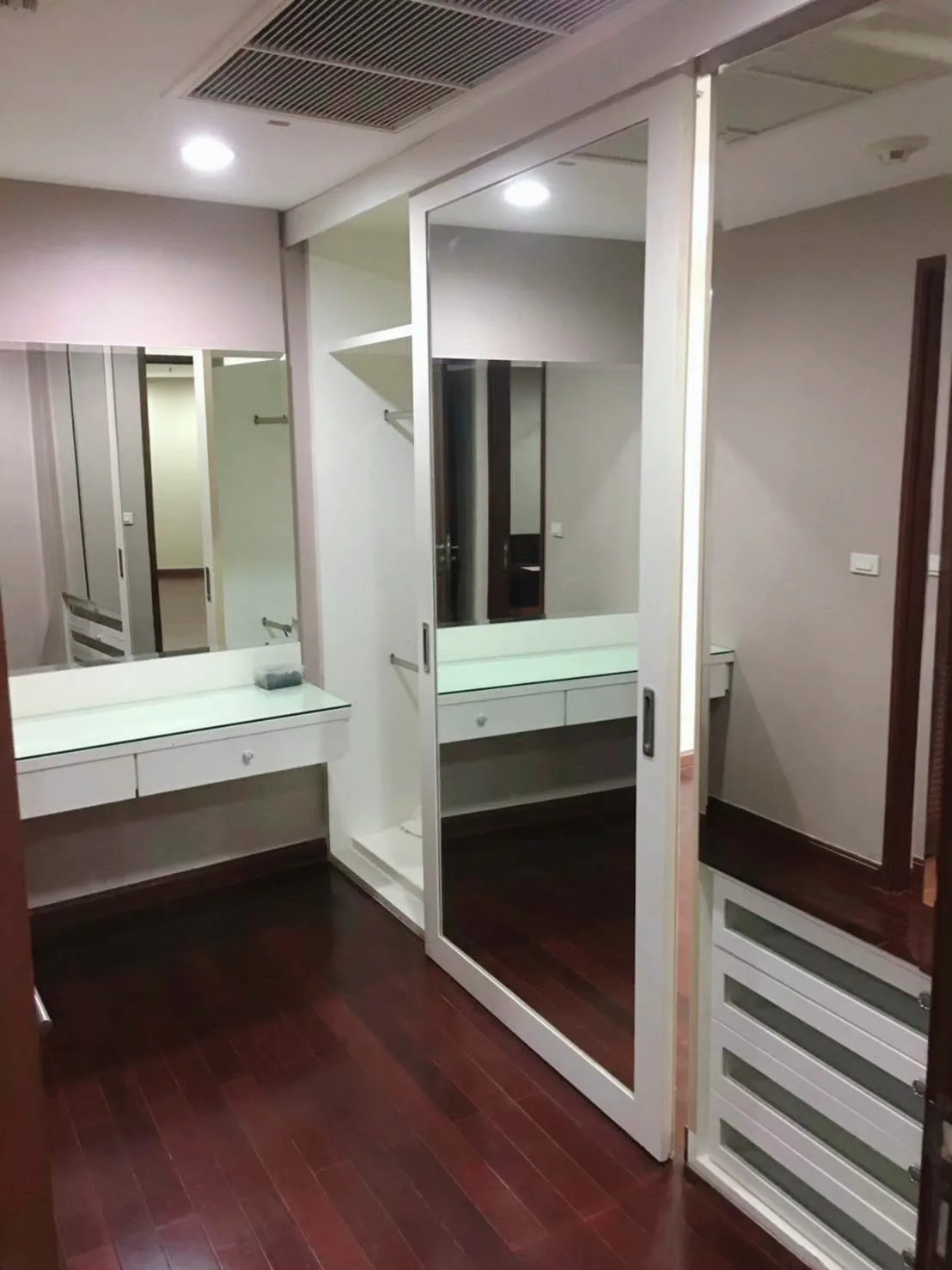 Property photos for Baan Rajprasong
