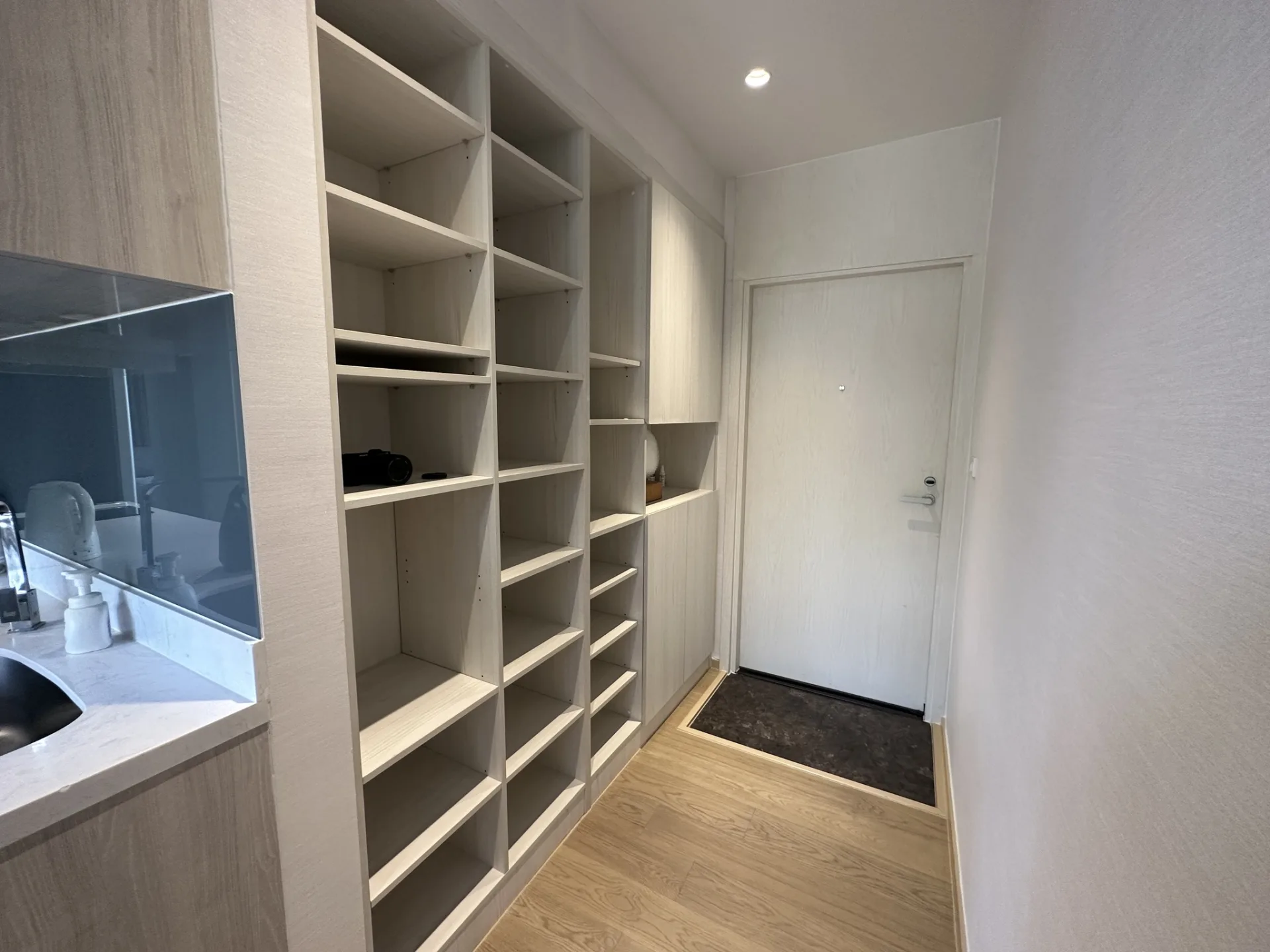 Property photos for Runesu Thonglor 5