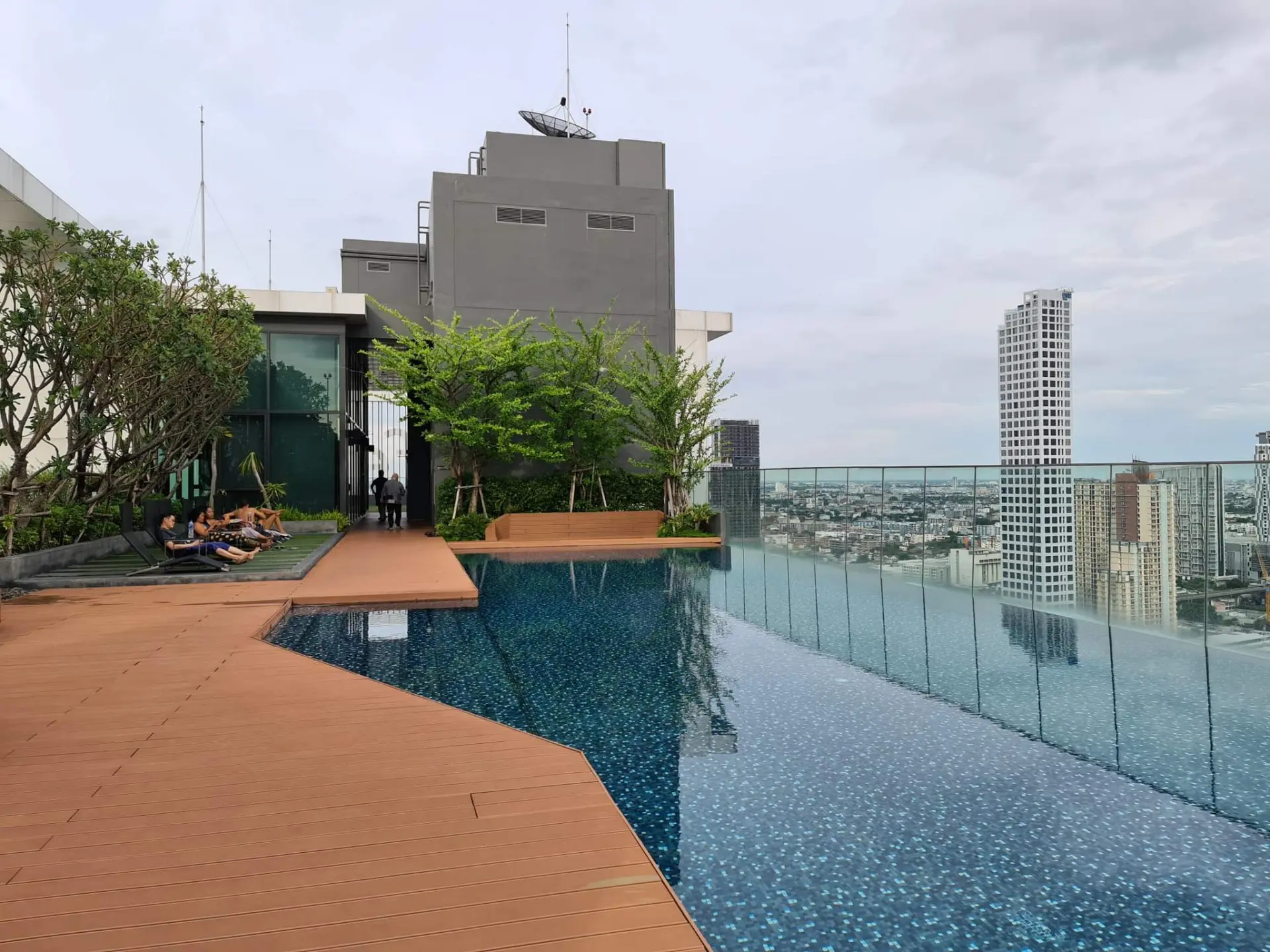 Property photos for Life Sukhumvit 48