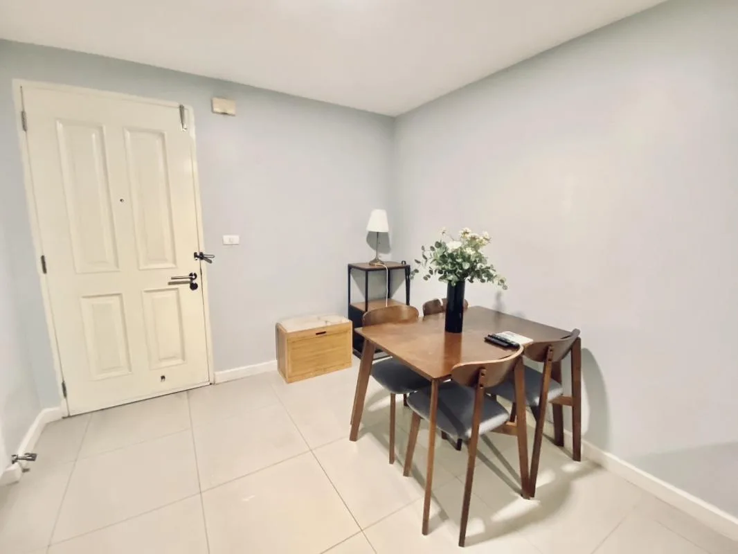 Property photos for The Clover Thonglor