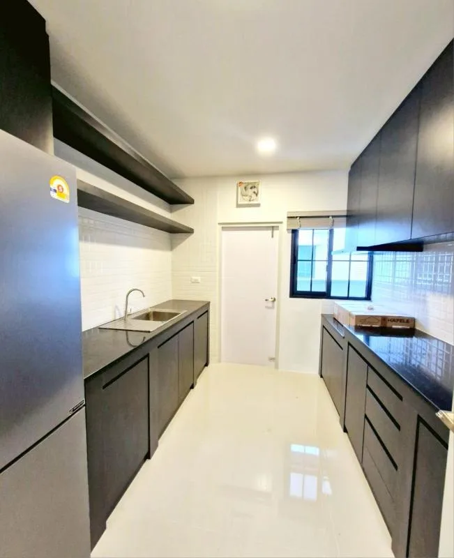 Property photos for Centro Bangna - Km.7