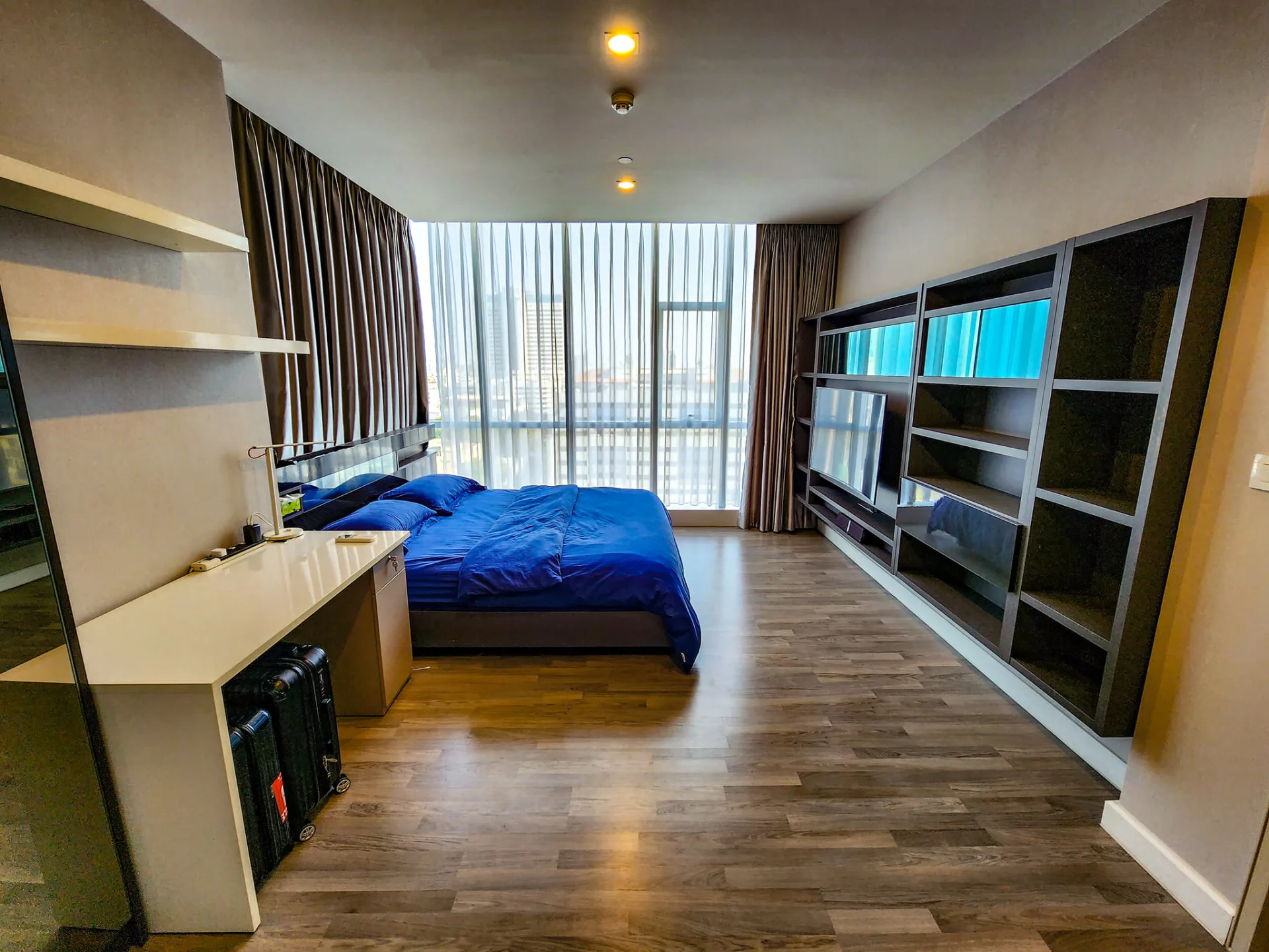 Property photos for The room Sathorn - TanonPun
