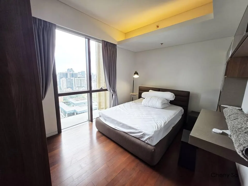 Property photos for Hansar Rajdamri