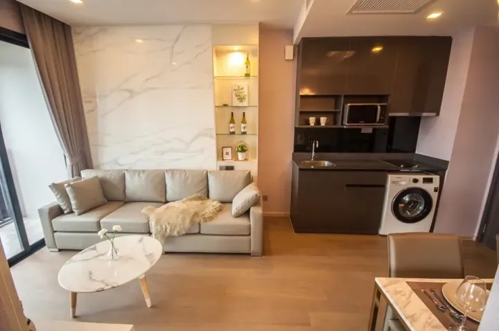 Property photos for Ashton Asoke