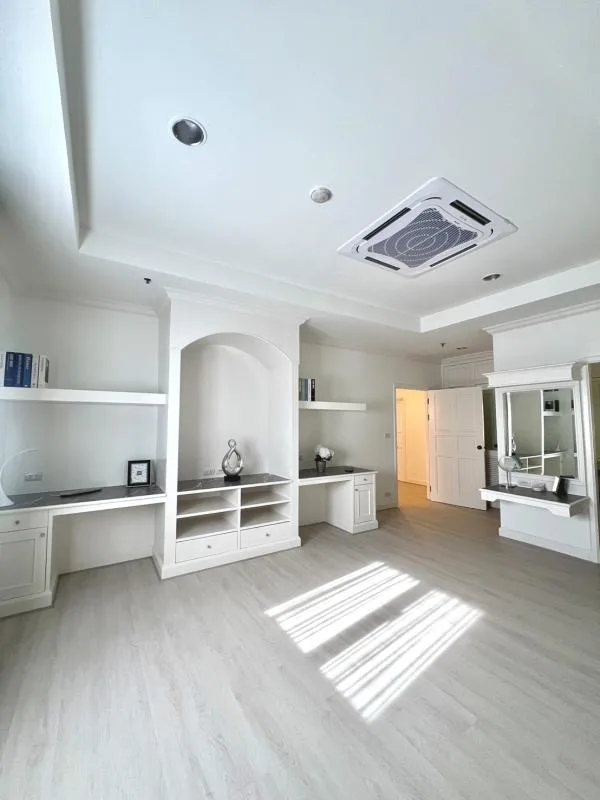 Property photos for G.p. Grande Tower