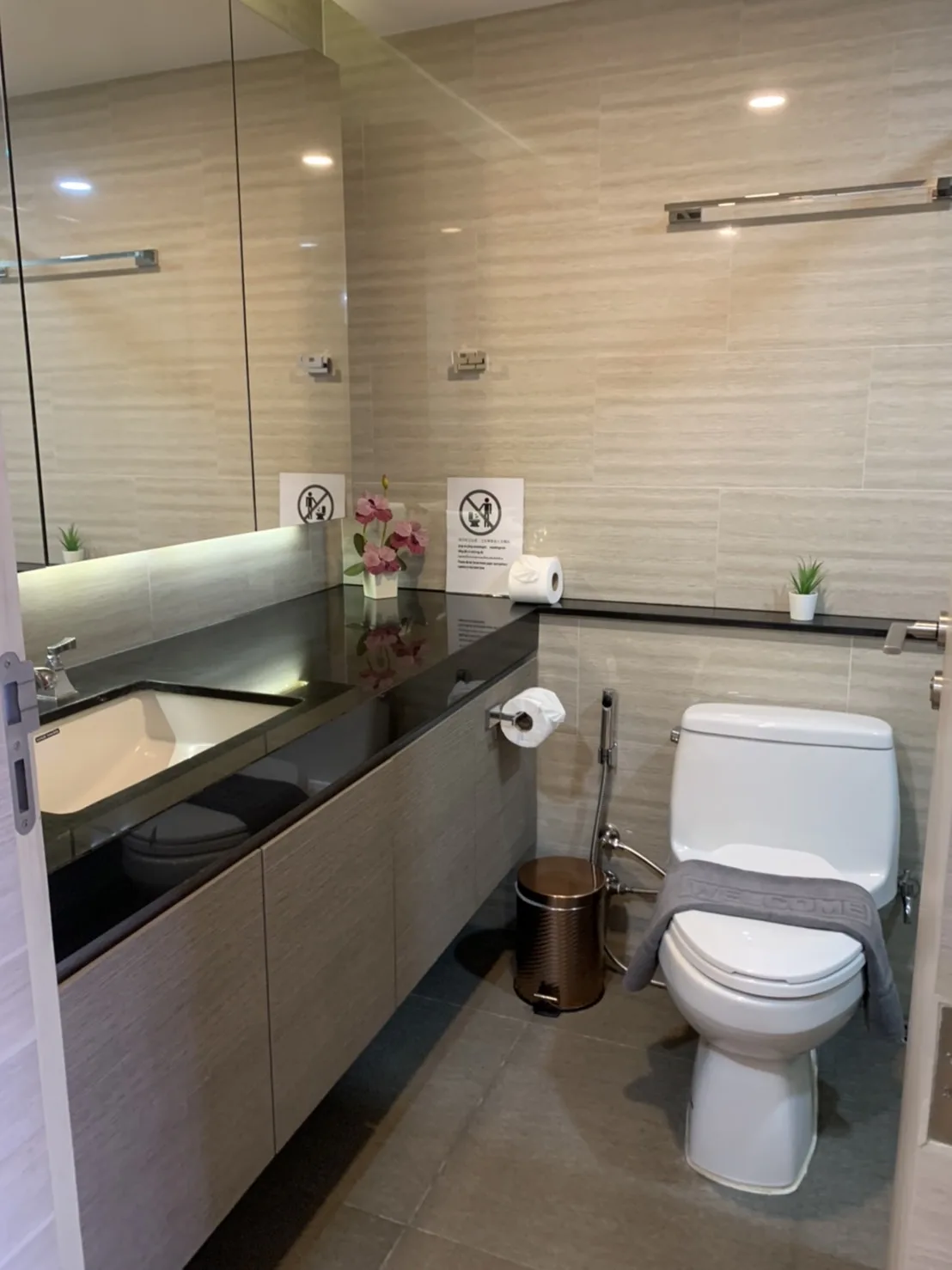 Property photos for Klass Condo Langsuan