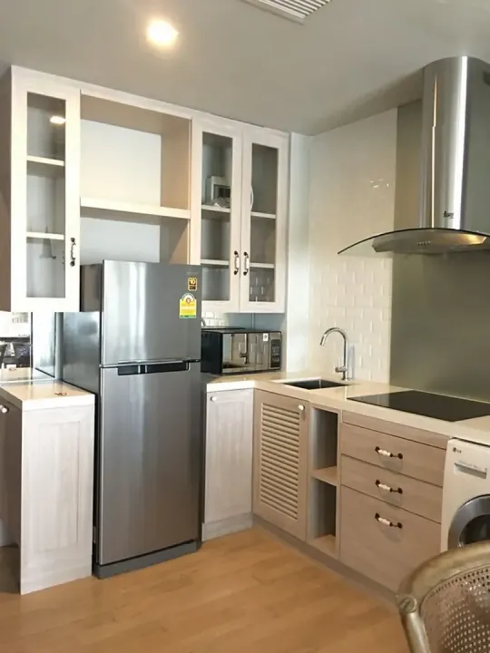 Property photos for Noble Refine