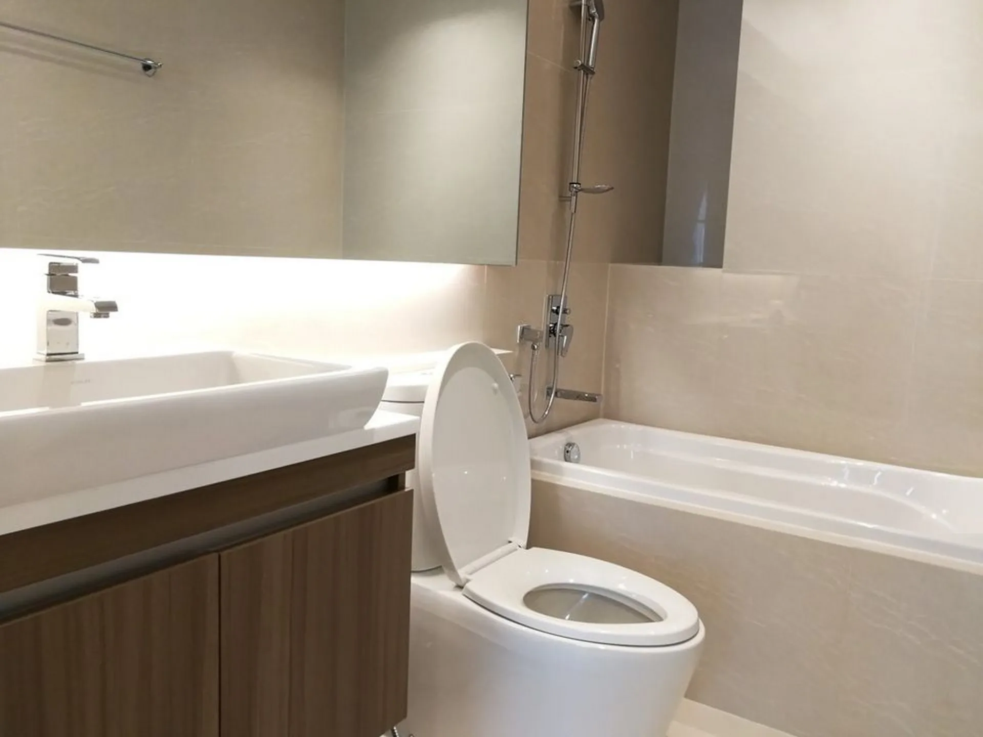Property photos for Vtara Sukhumvit 36