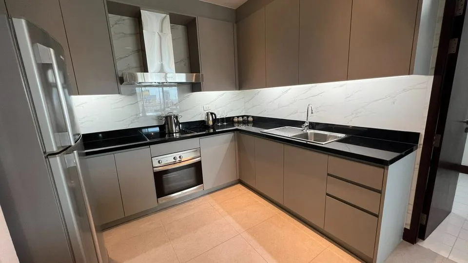 Property photos for Royal Residence Park