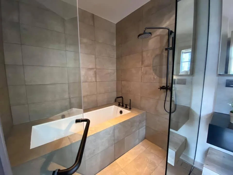 Property photos for The Lofts Asoke