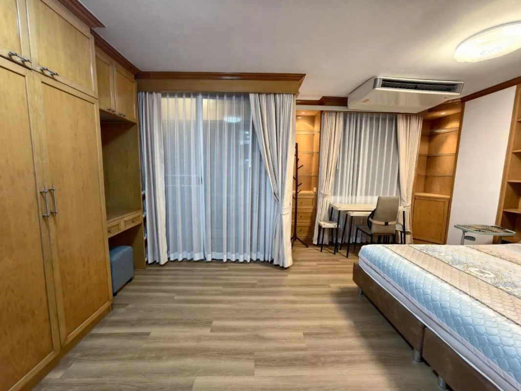 Property photos for The Parkland Bangna