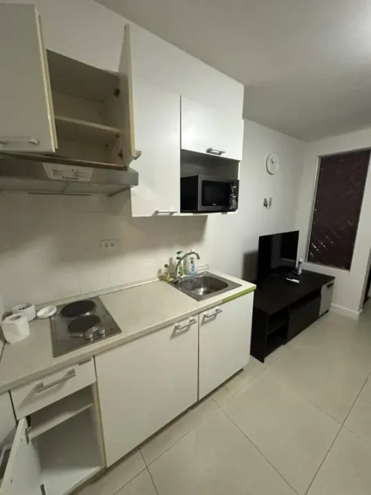 Property photos for The Clover Thonglor
