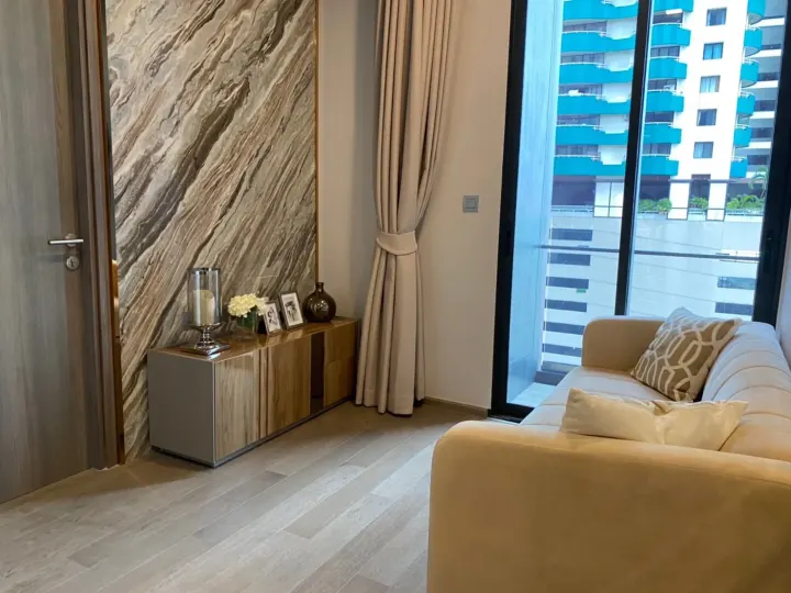 Property photos for Celes Asoke