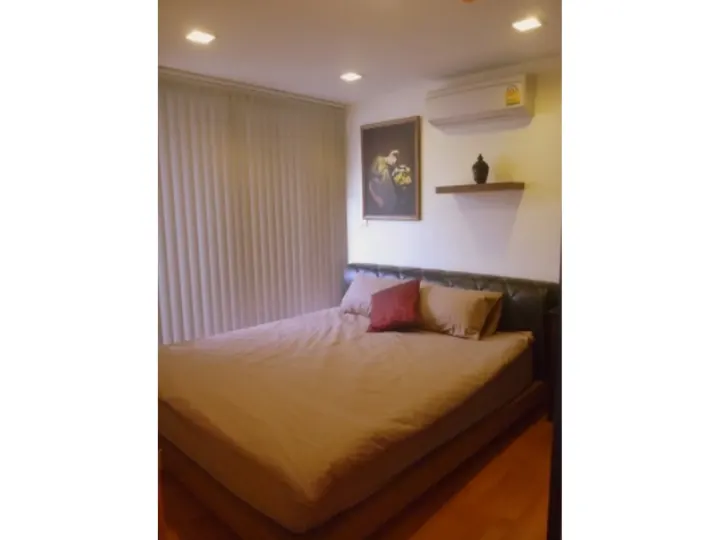 Property photos for Xvi - The Sixteenth Condominum