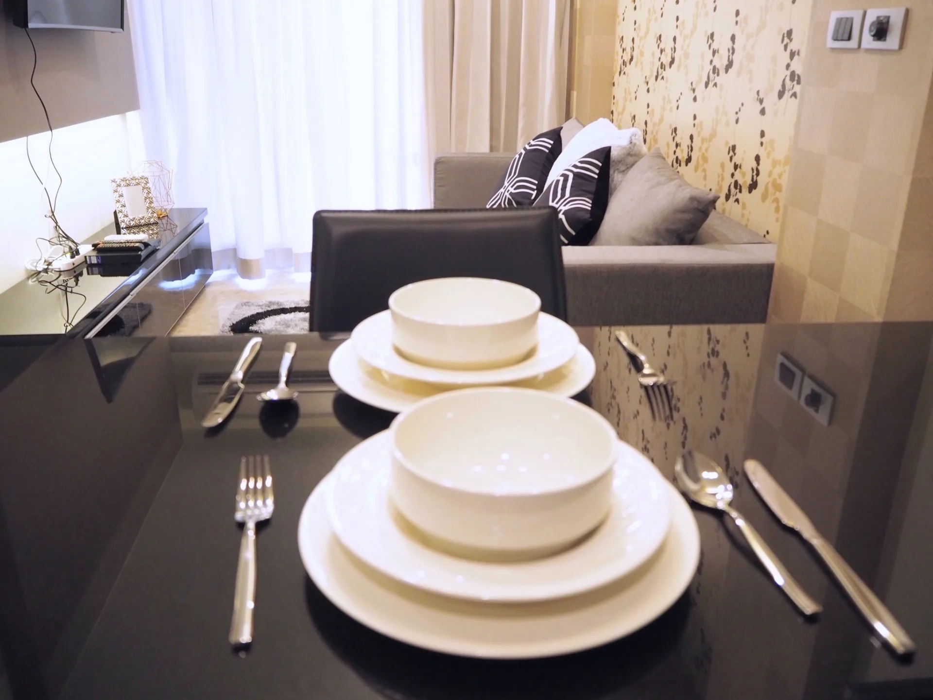 Property photos for The Crest Sukhumvit 34