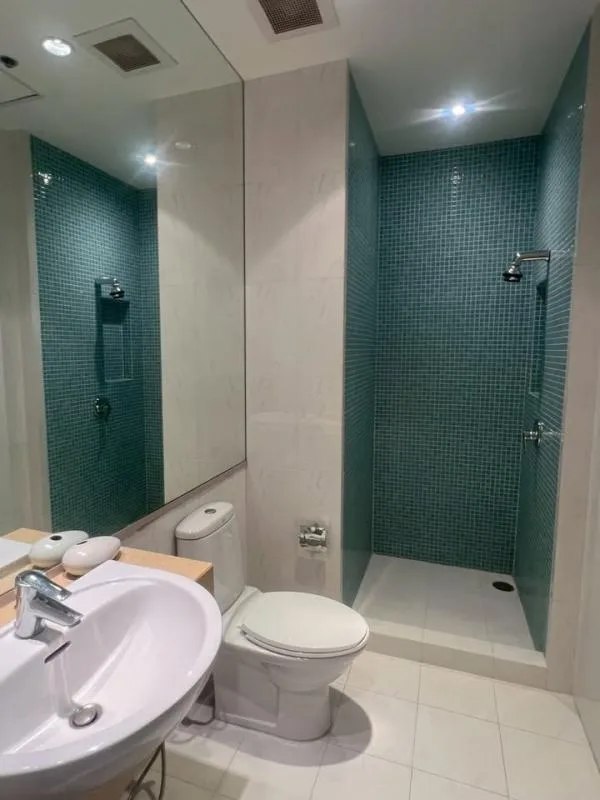 Property photos for Royal Residence Park