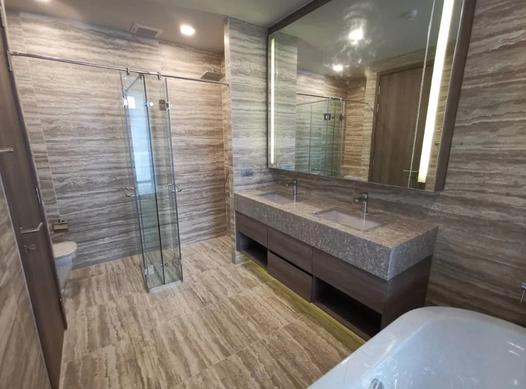 Property photos for Celes Asoke