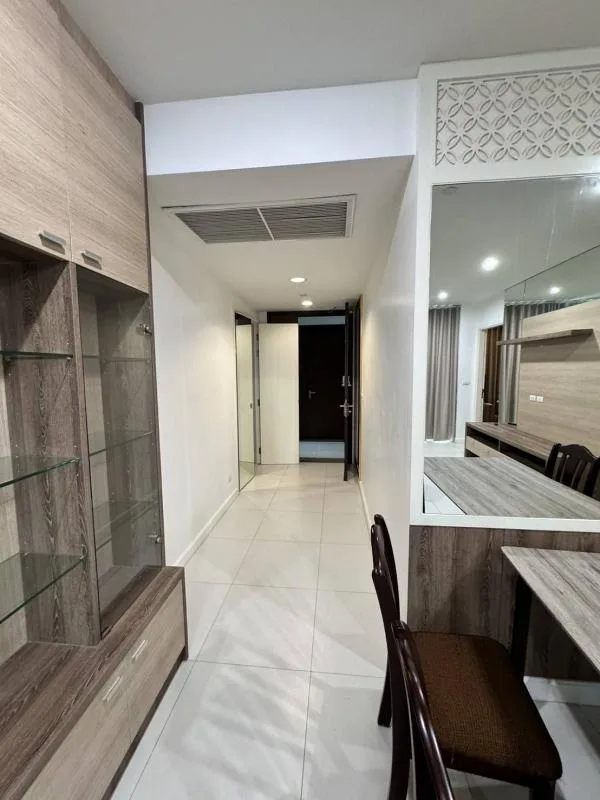 Property photos for MANHATTAN CHIDLOM