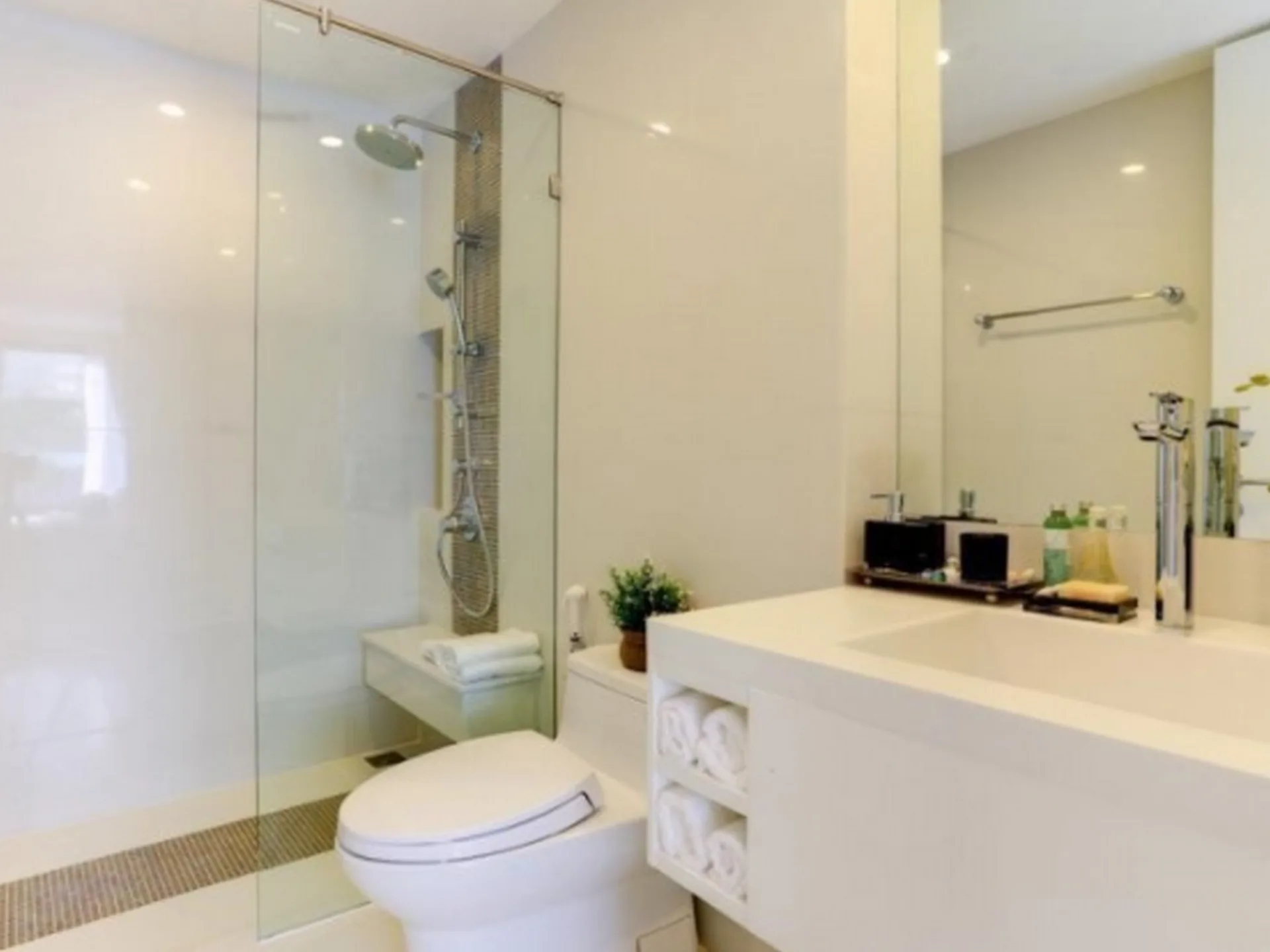 Property photos for Collezio Sathorn - Pipat