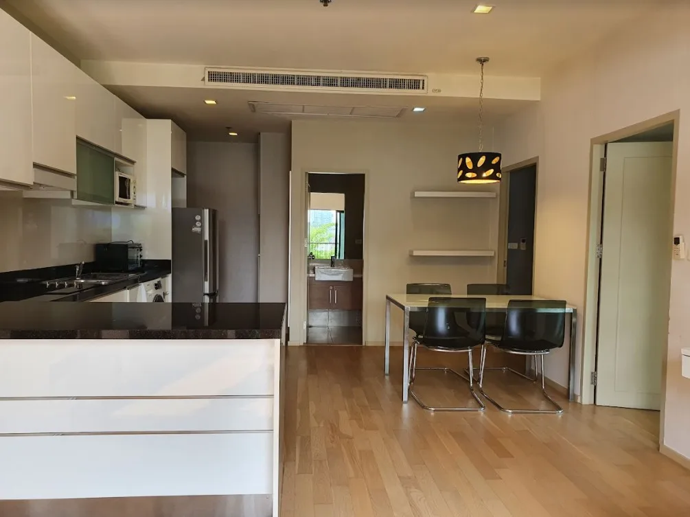 Property photos for Noble Reveal