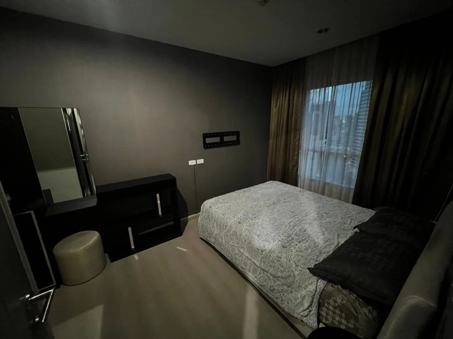 Property photos for Life Ratchadapisek