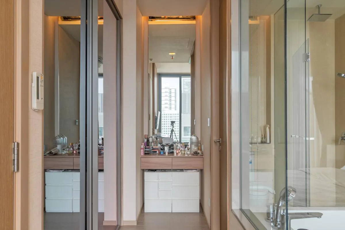 Property photos for The Esse Asoke
