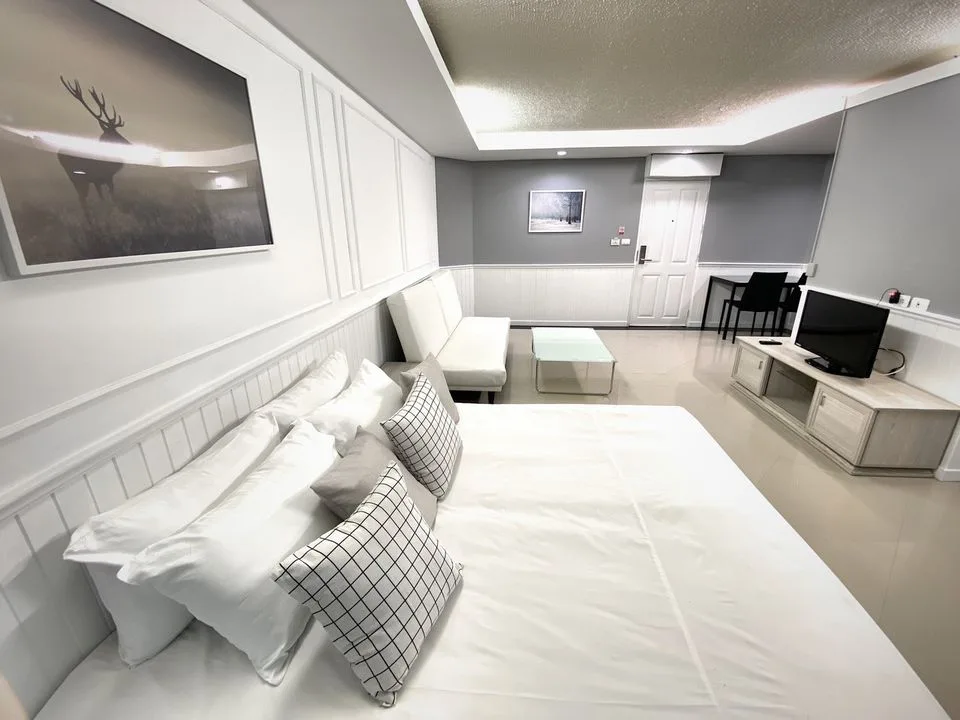 Property photos for The Waterford Sukhumvit 50 Onnut