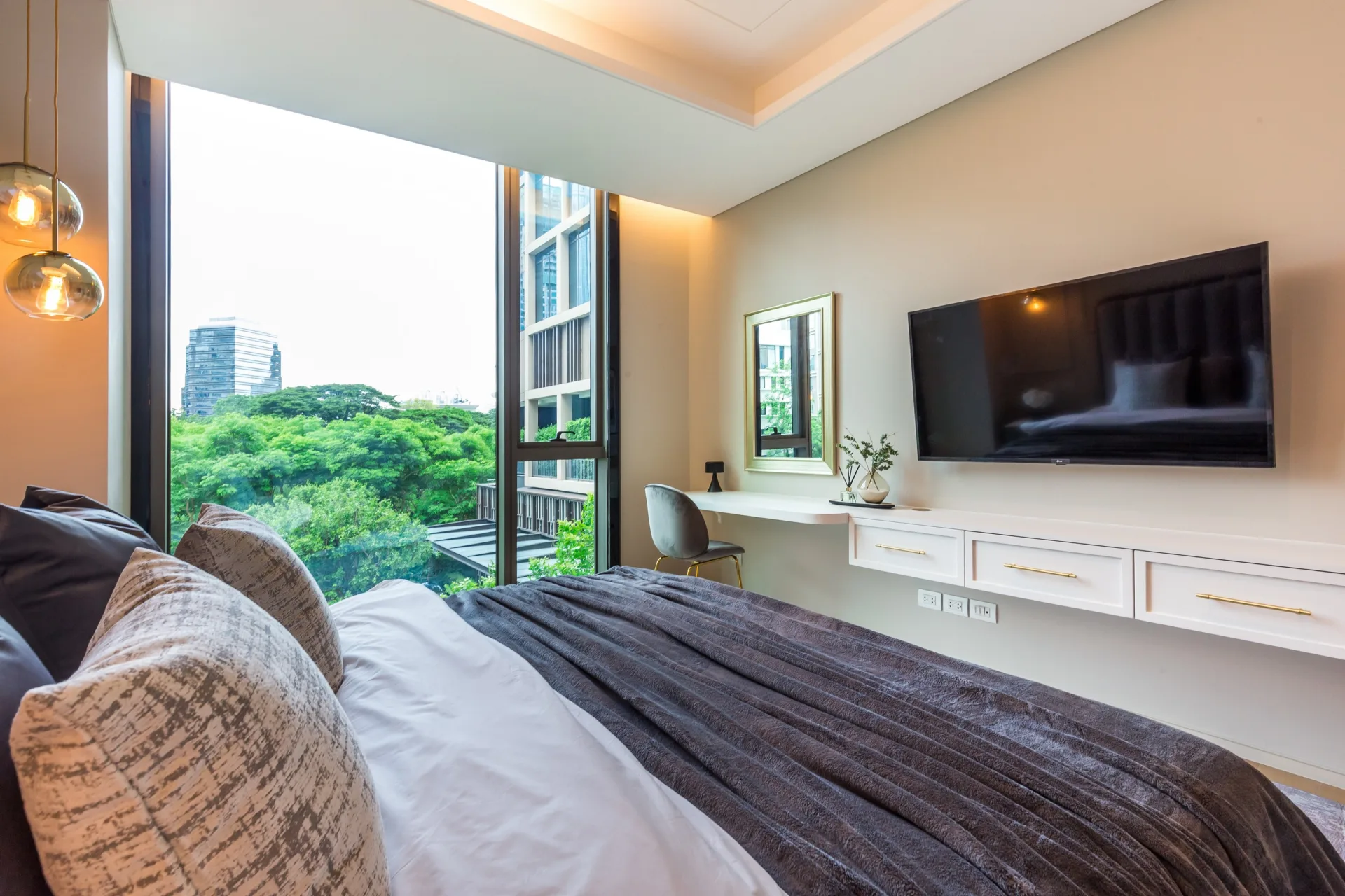 Property photos for Baan Sindhorn