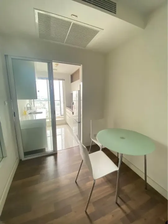 Property photos for The Room Sathorn - Taksin